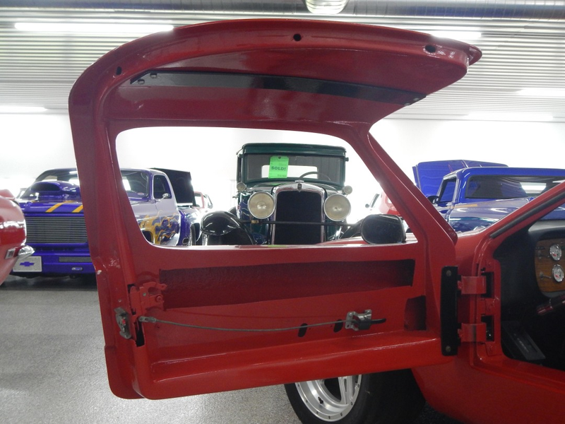 Illustration for article titled At $18,000, Could This 1976 Kellison GT40 Be a Total Gas?